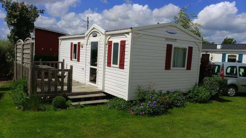 Profitez de l’Été Indien au Camping La Baie des Veys : Sérénité, Soleil et Tarifs Imbattables !